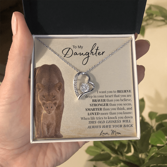 THIS OLD LIONESS WILL  ALWAYS HAVE YOUR BACK | Forever Love Necklace